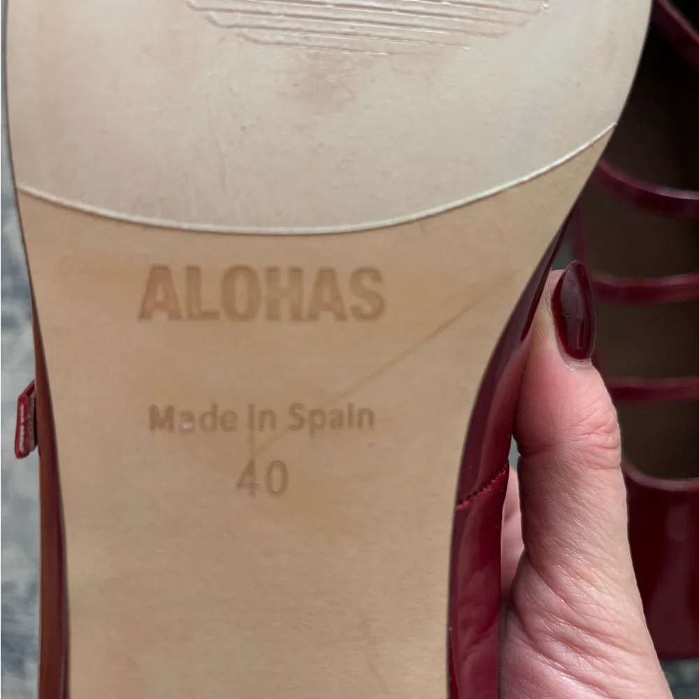 ALOHAS Burgundy Patent Leather Flats - Picture 5 of 7
